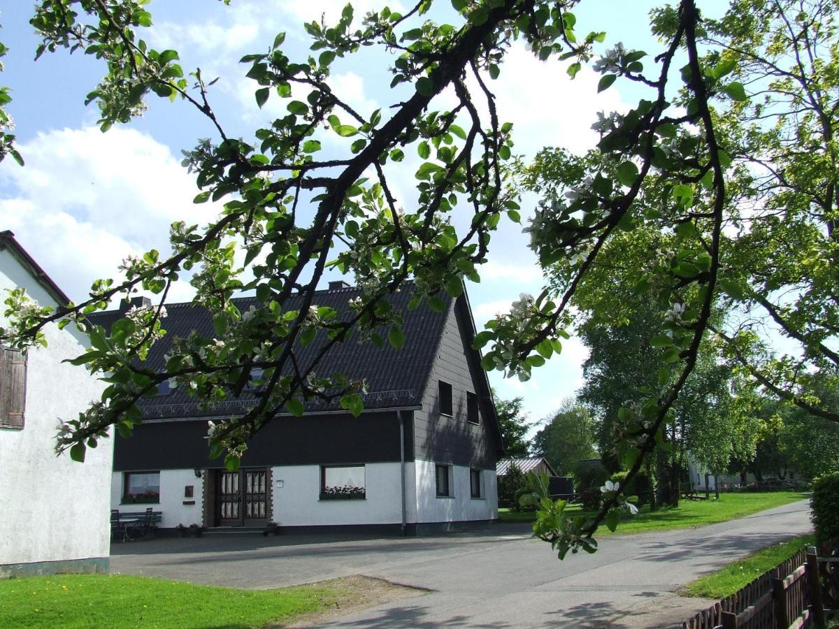 Gaestehaus Juetten Hotel Hellenthal Luaran gambar